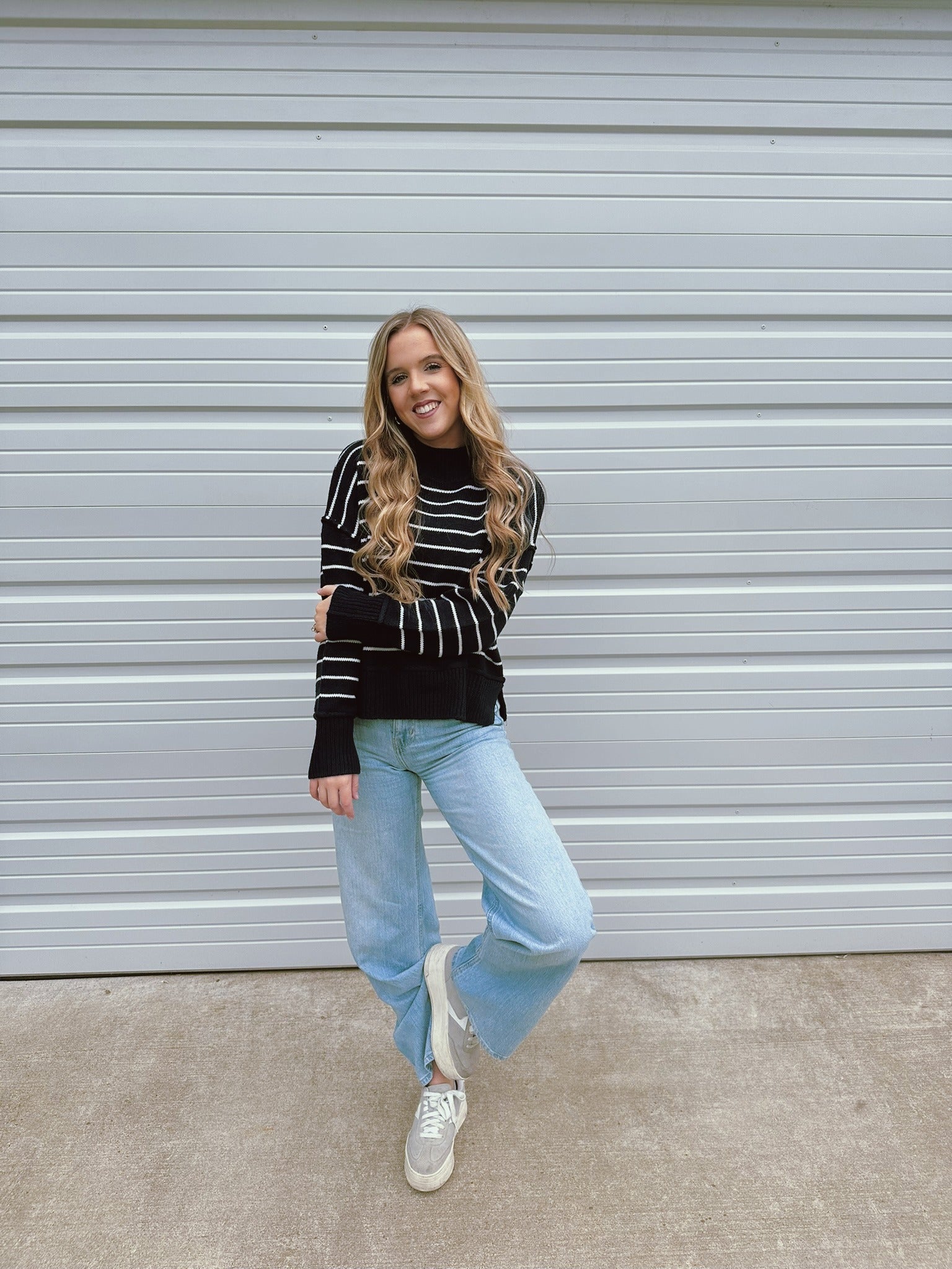 The Desiree Striped Sweater - NAVY