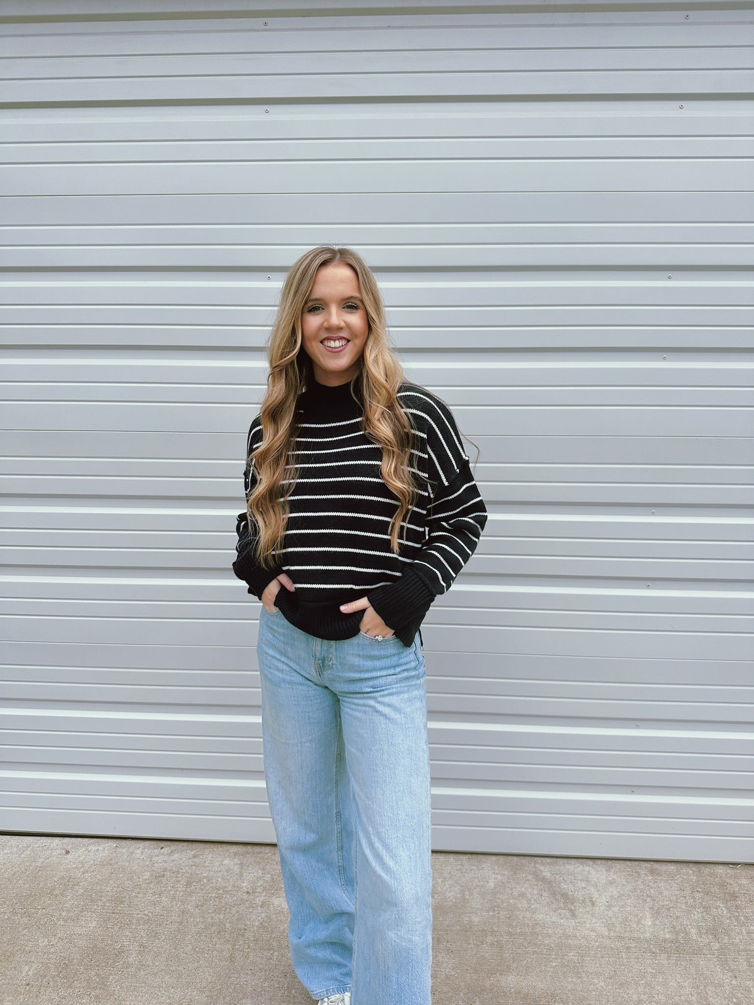 The Desiree Striped Sweater - NAVY